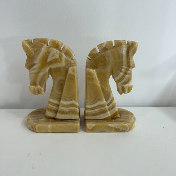 Pair of Vintage Beige Tan Neutral Mid Century MCM Onyx Stone Horse Head Bookends - Picture 3 of 6